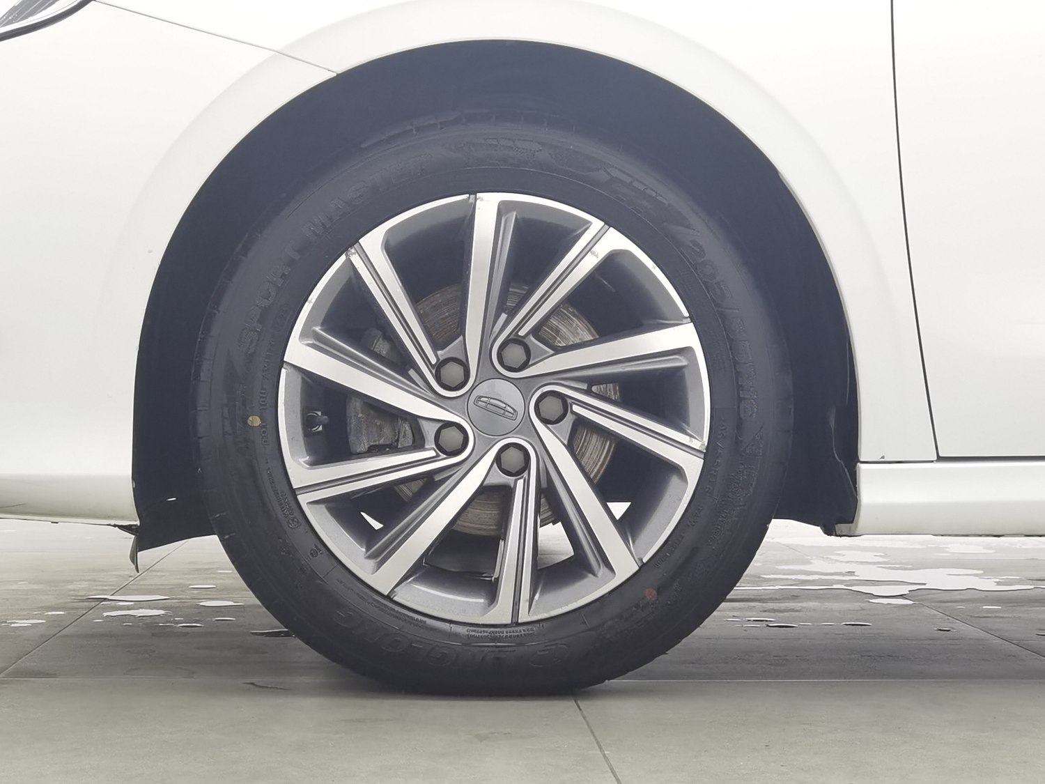 Used Geely Binrui 2019 1.0 AT