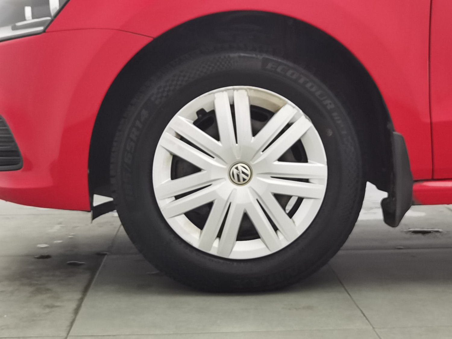 Used Volkswagen Polo 2016 1.4 MT