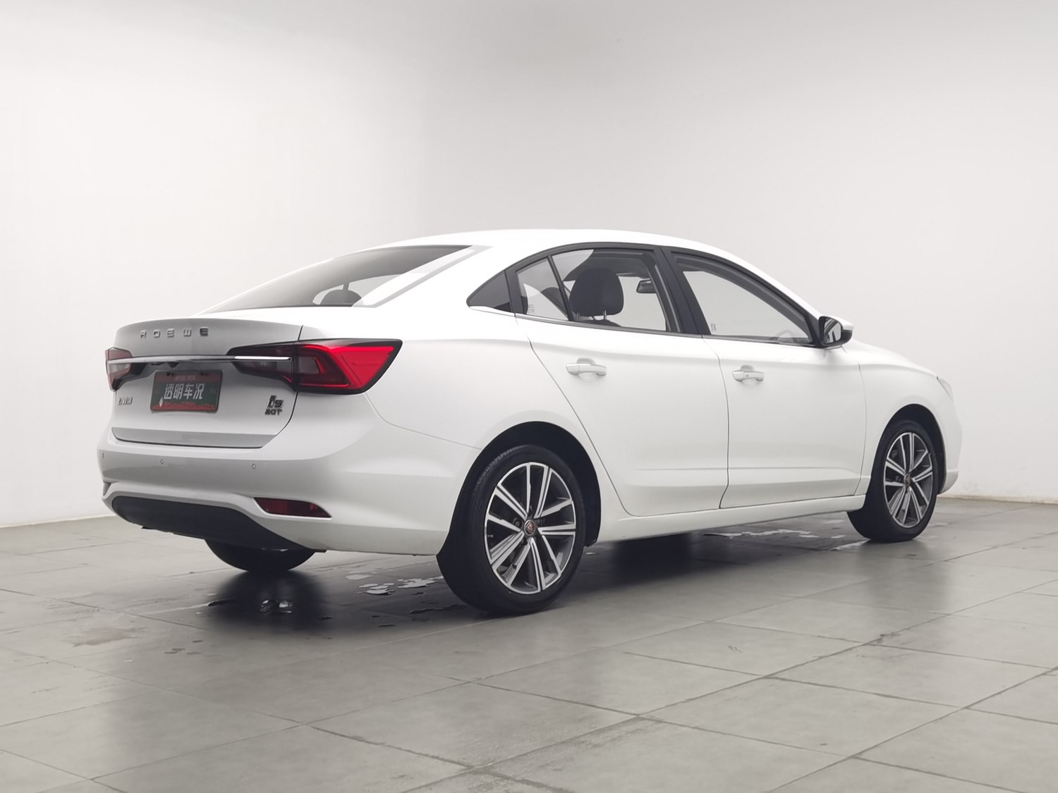 Used Roewe i5 2019 1.5 AT