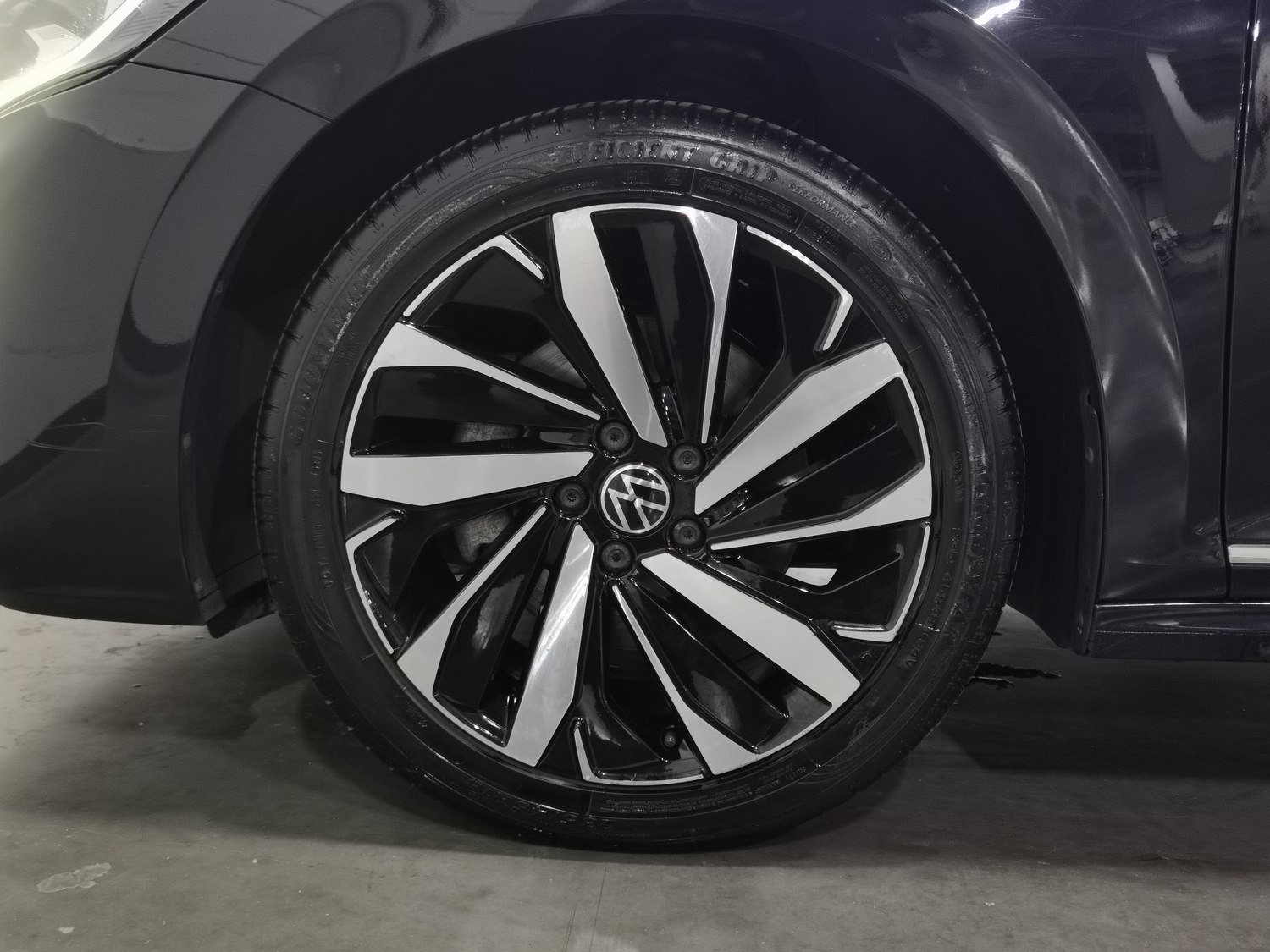 Used Volkswagen Passat 2023 2.0 AT