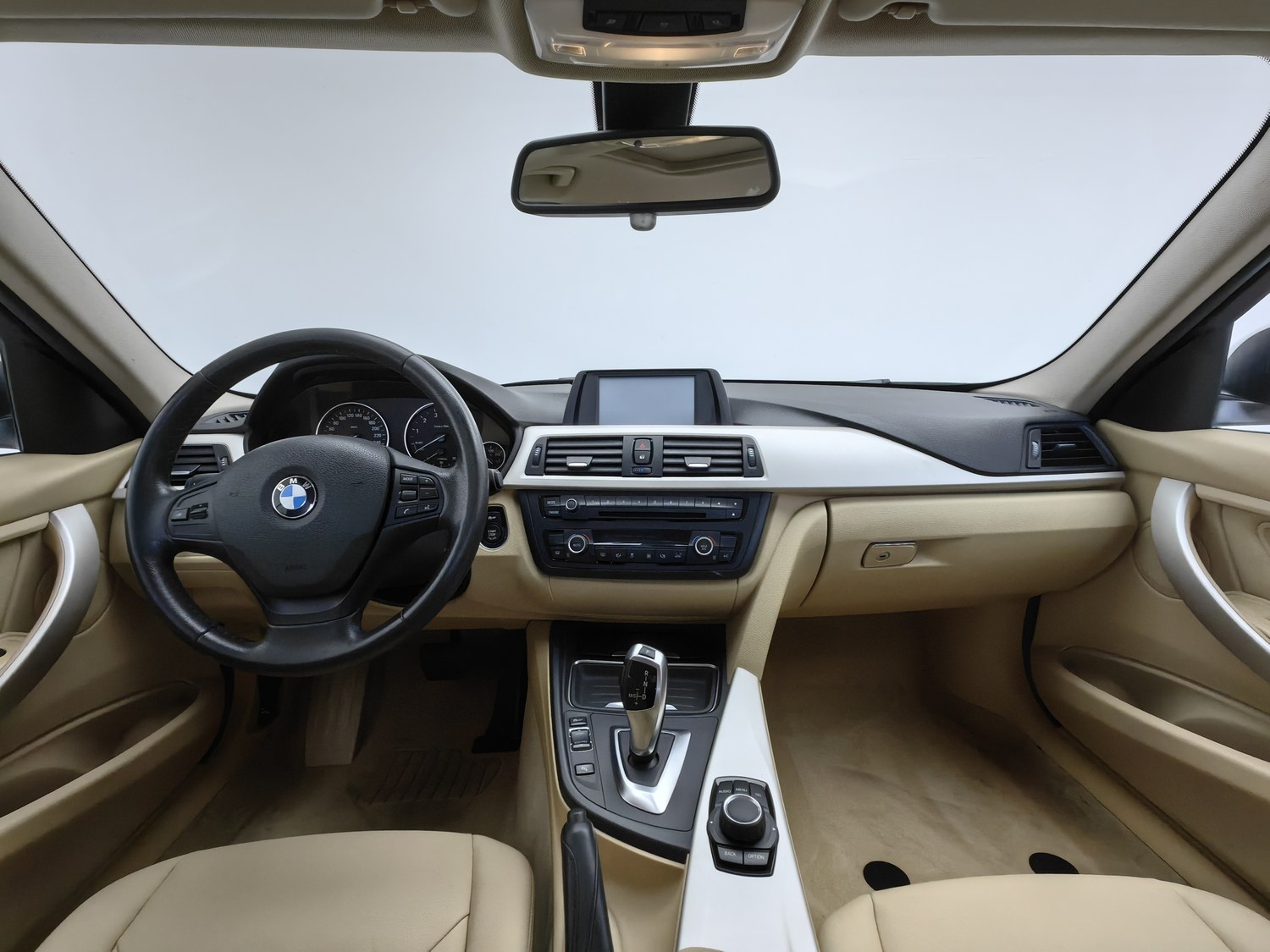 Used BMW 3 Series 2015 2.0 AT