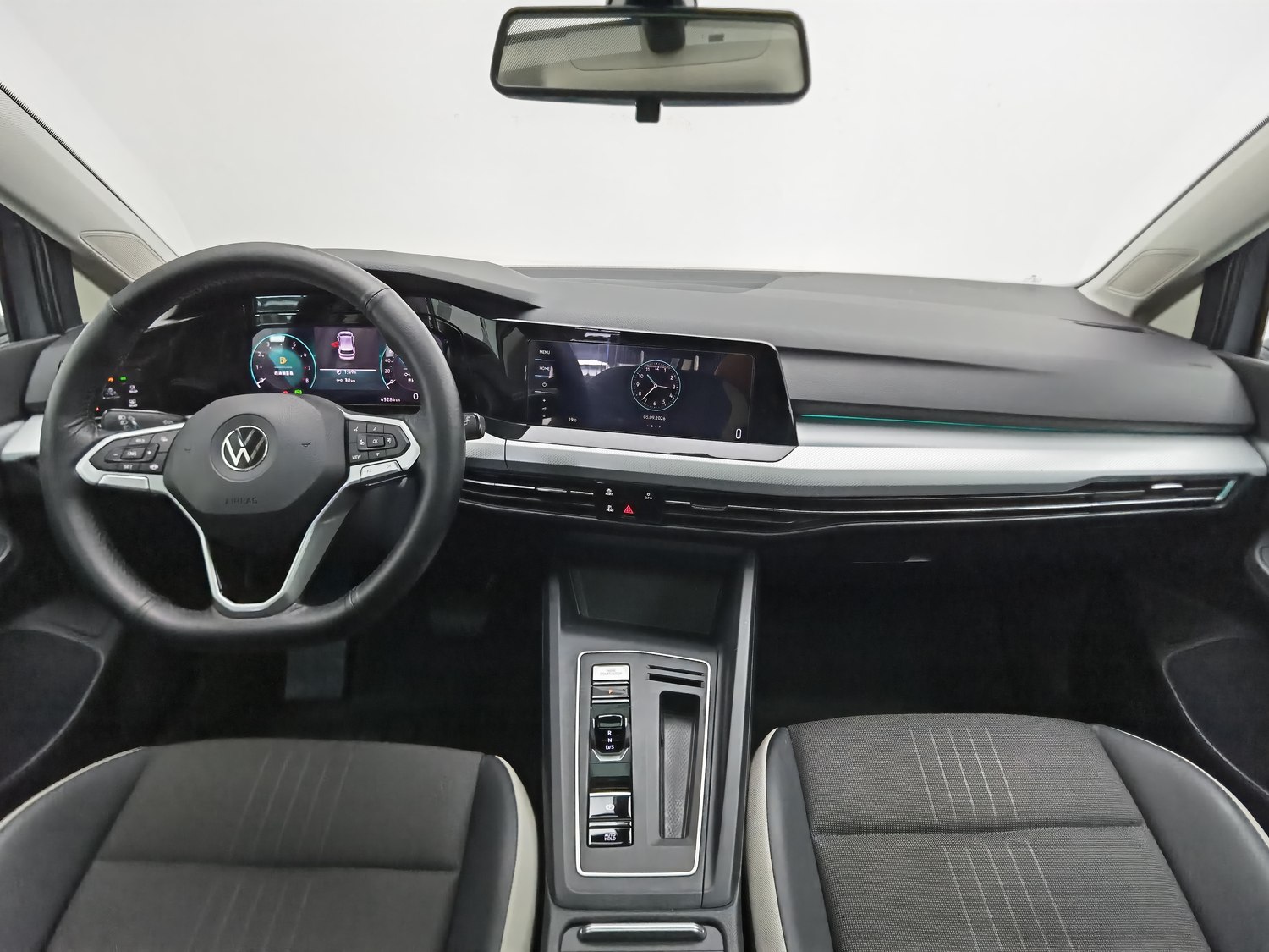 Used Volkswagen Golf 2021 1.2 AT