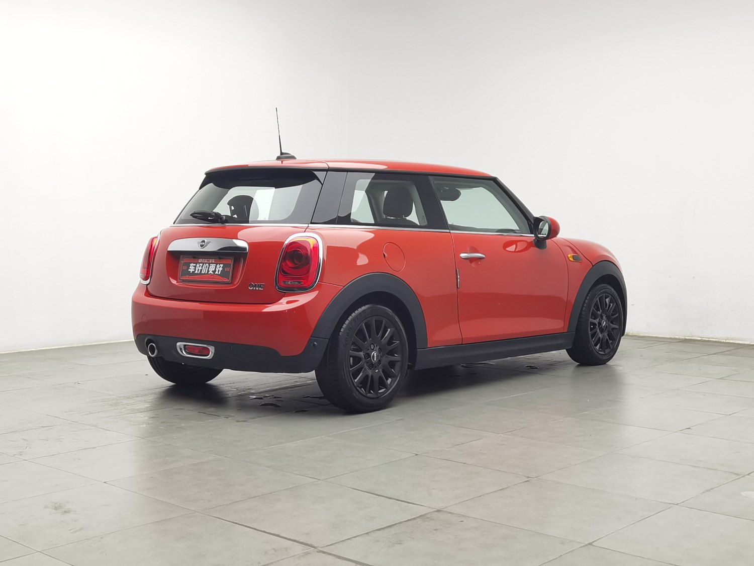 Used MINI MINI 2018 1.5 AT