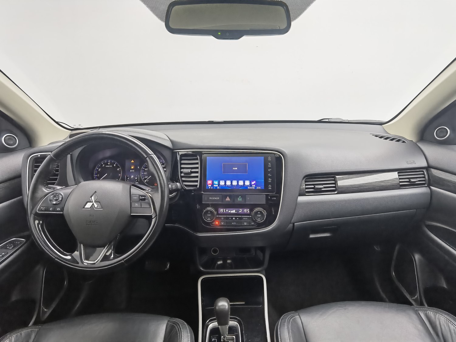 Used Mitsubishi Outlander 2019 2.0 AT
