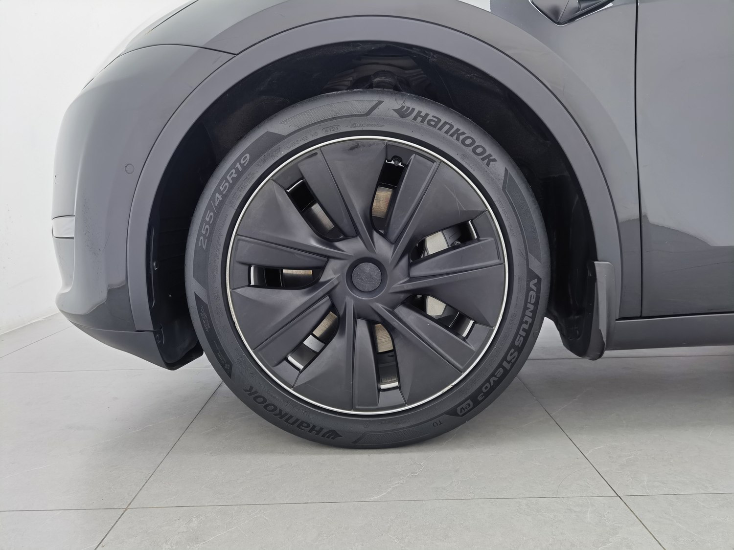 Used Tesla Model Y 2021