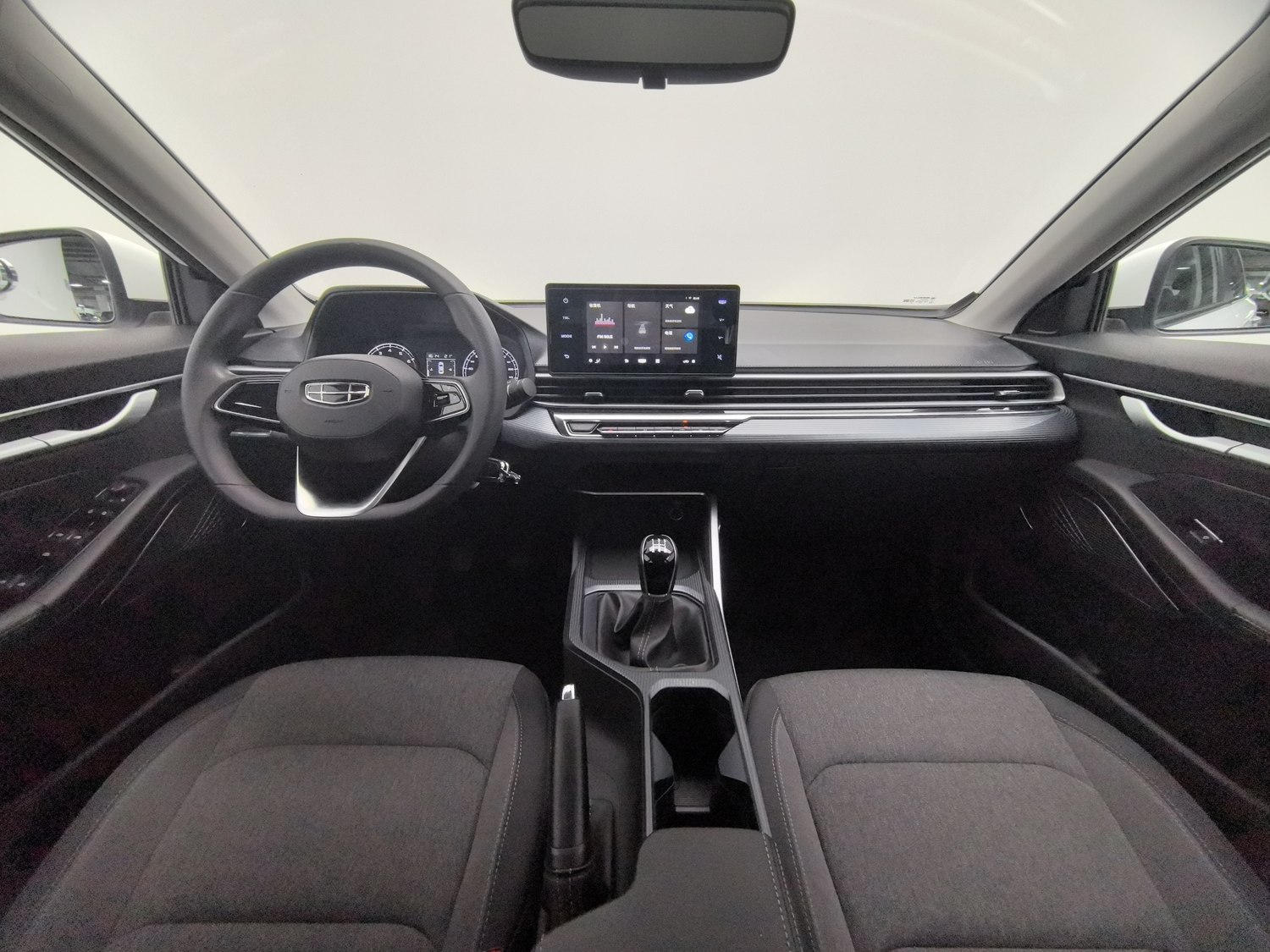 Used Geely Emgrand 2023 1.5 MT
