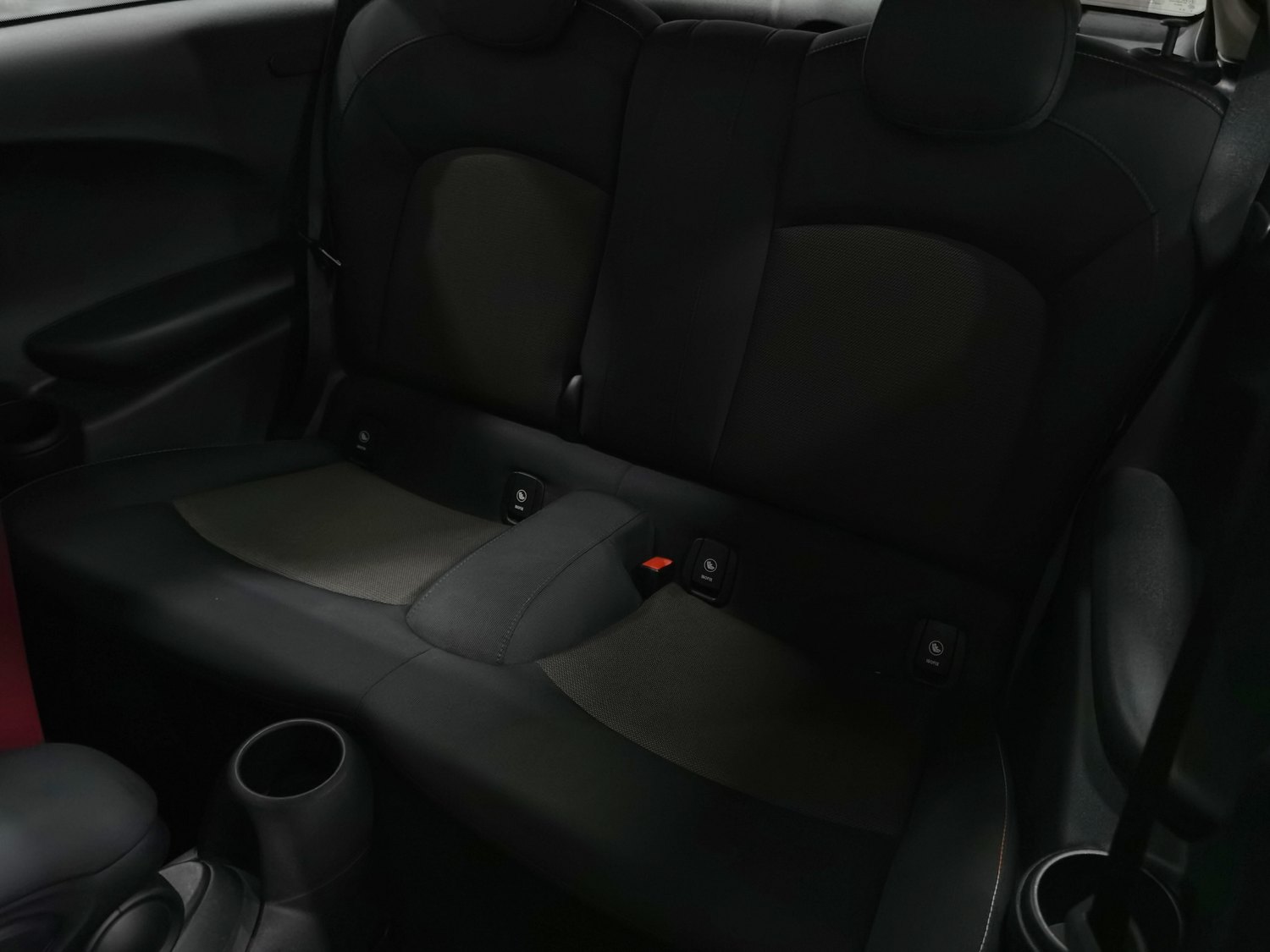 Used MINI MINI 2018 1.5 AT