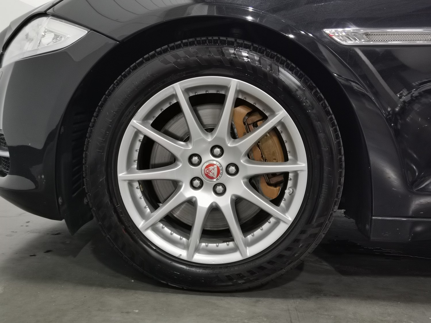 Used Jaguar XJ 2015 3.0 AT