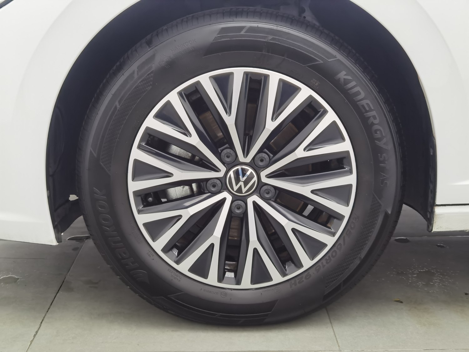 Used Volkswagen Sagitar 2025 1.2 MT