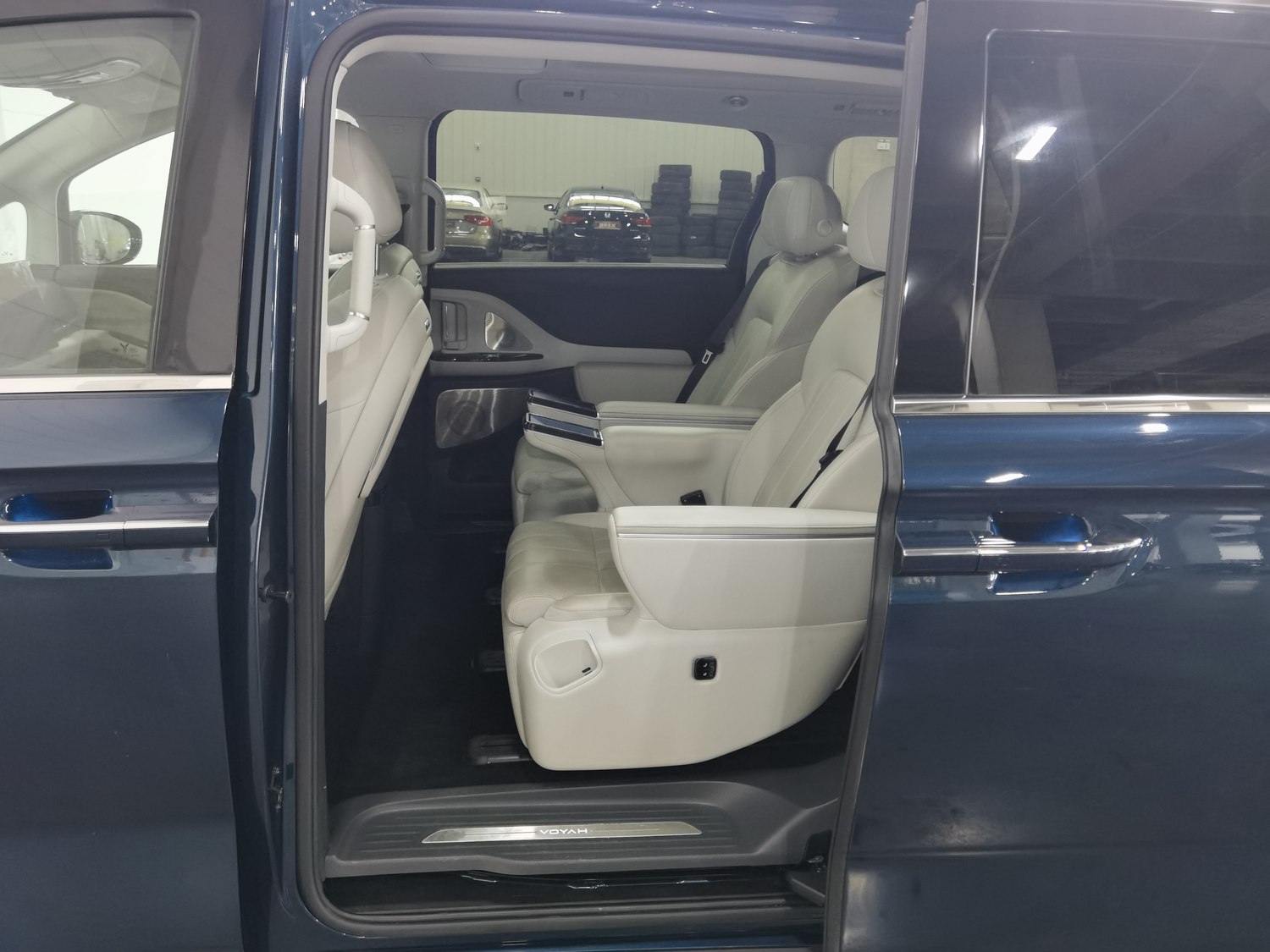 Used Voyah Dreamer 2025 1.5 AT