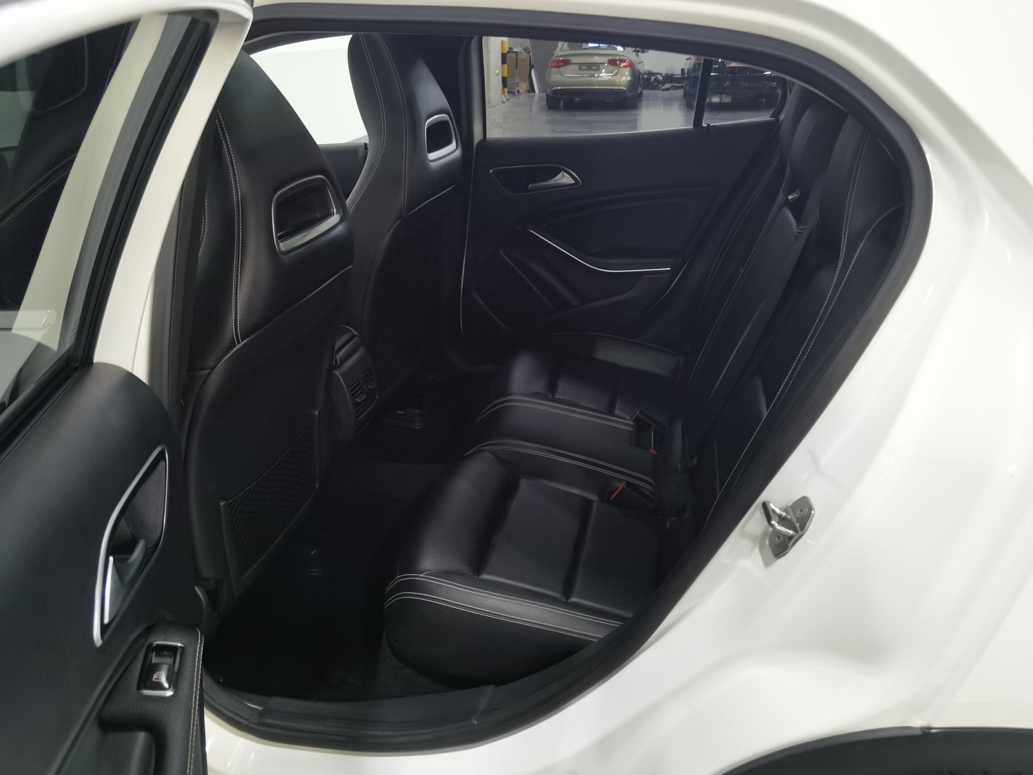 Used Mercedes-Benz GLA 2018 1.6 AT