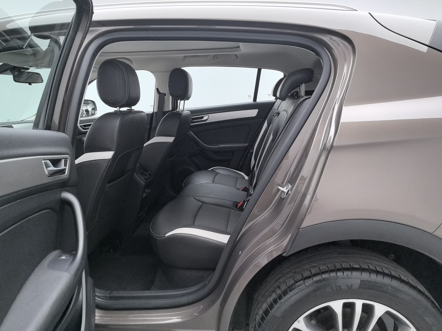 Used Qoros 5 2018 1.6 AT