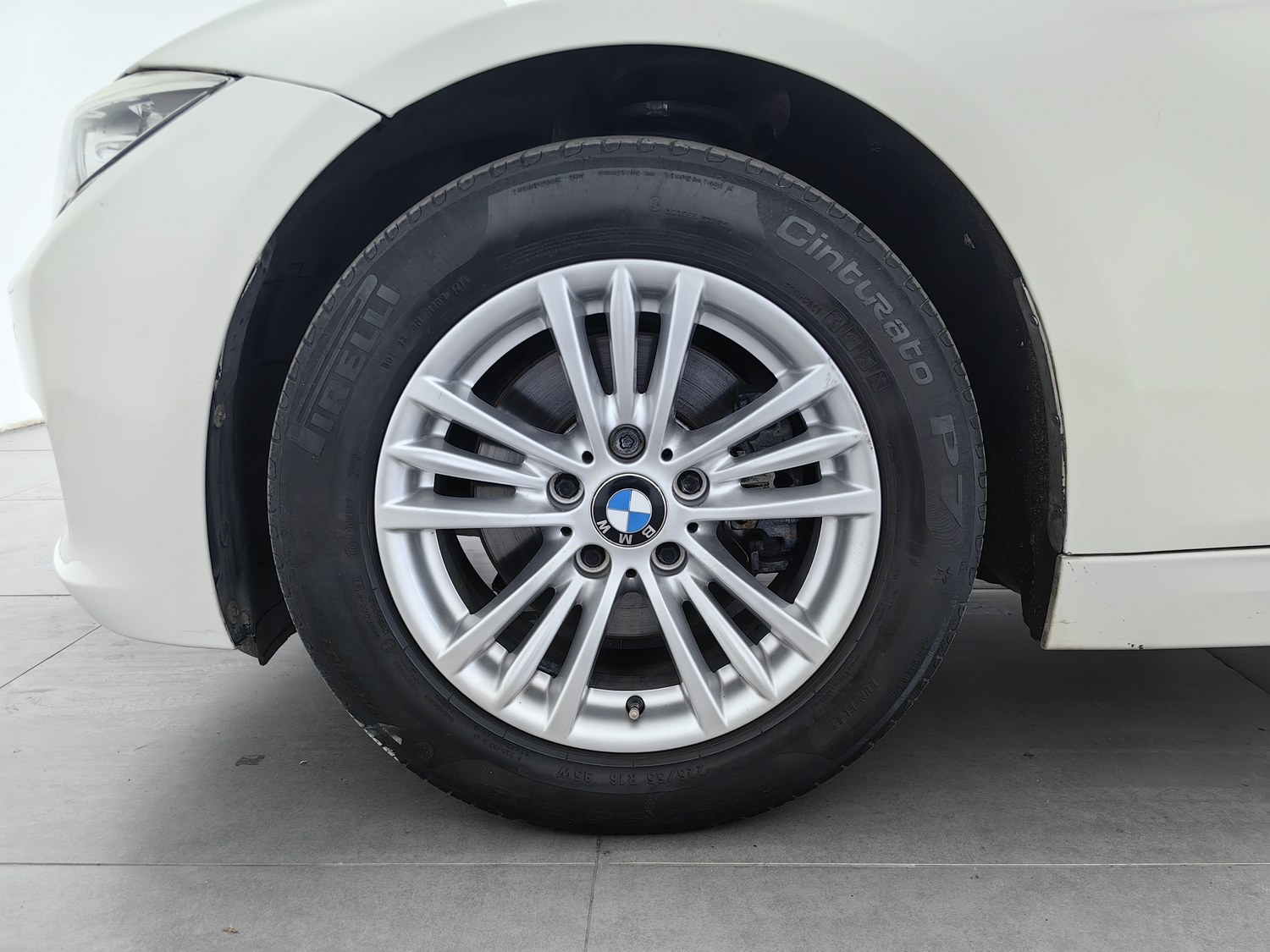 Used BMW 3 Series 2015 2.0 AT