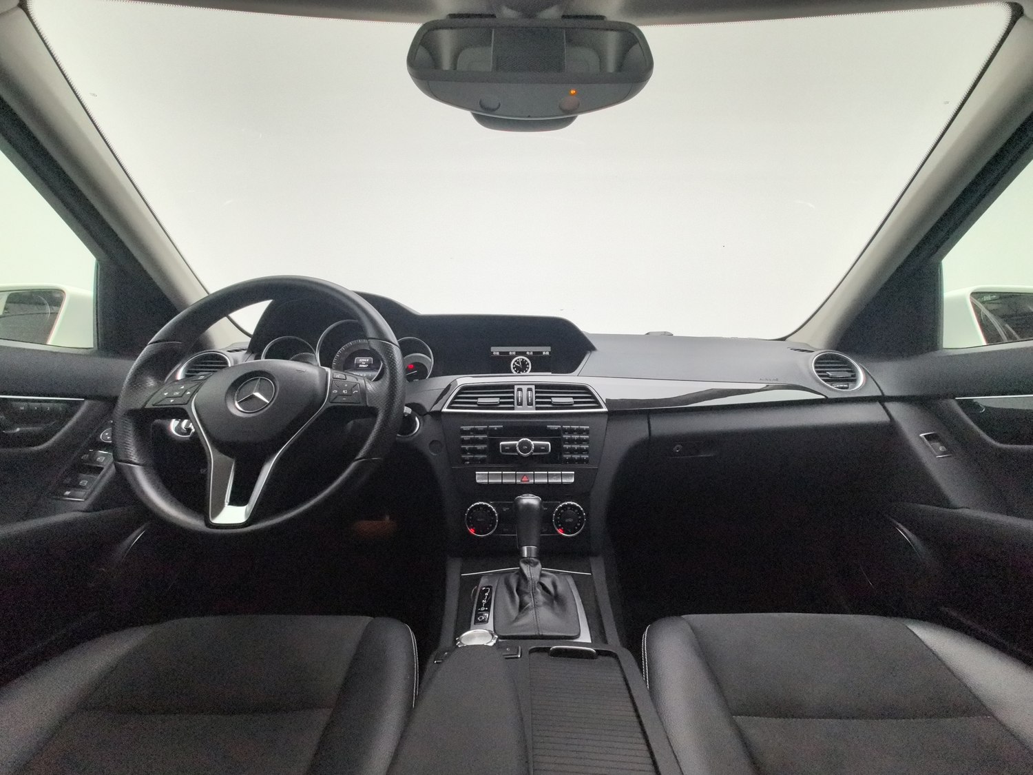 Used Mercedes-Benz C-Class 2013 1.8 AT