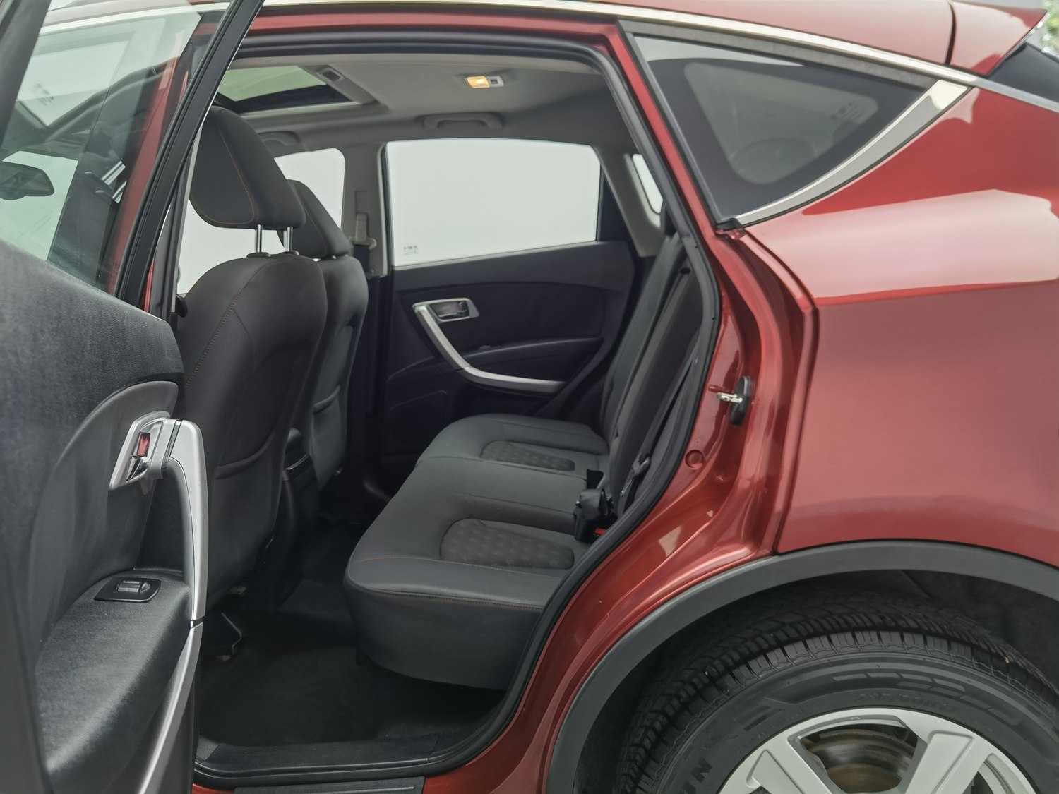 Used Bestune X80 2013 2.0 AT