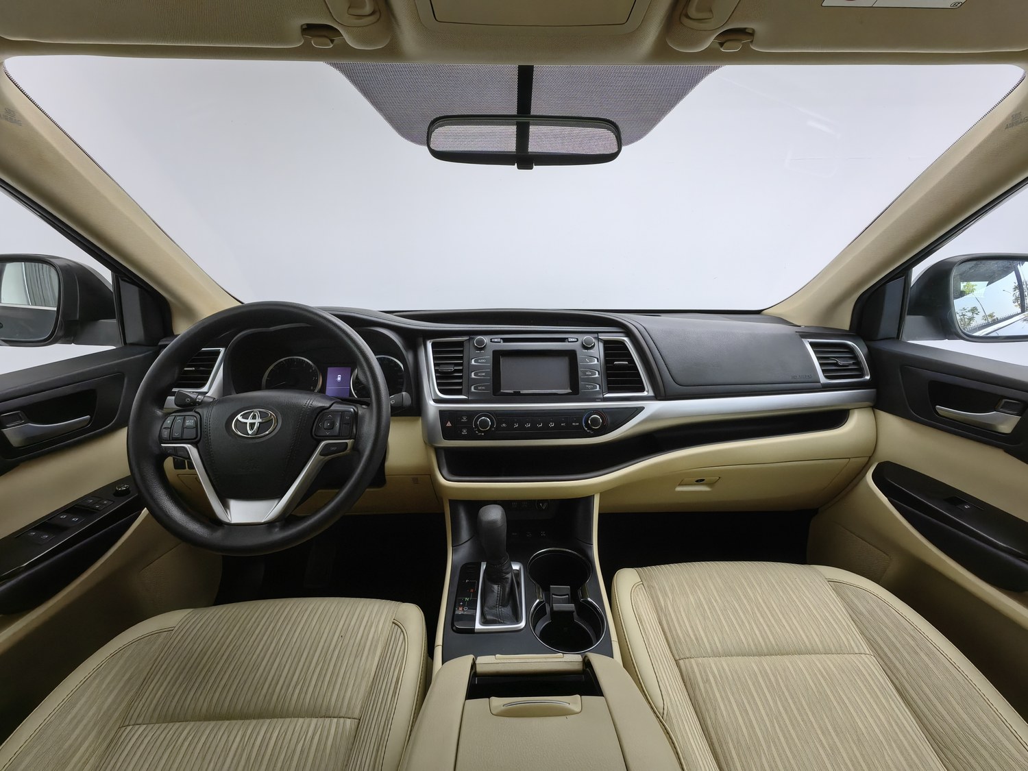 Used Toyota Highlander 2018 2.0 AT