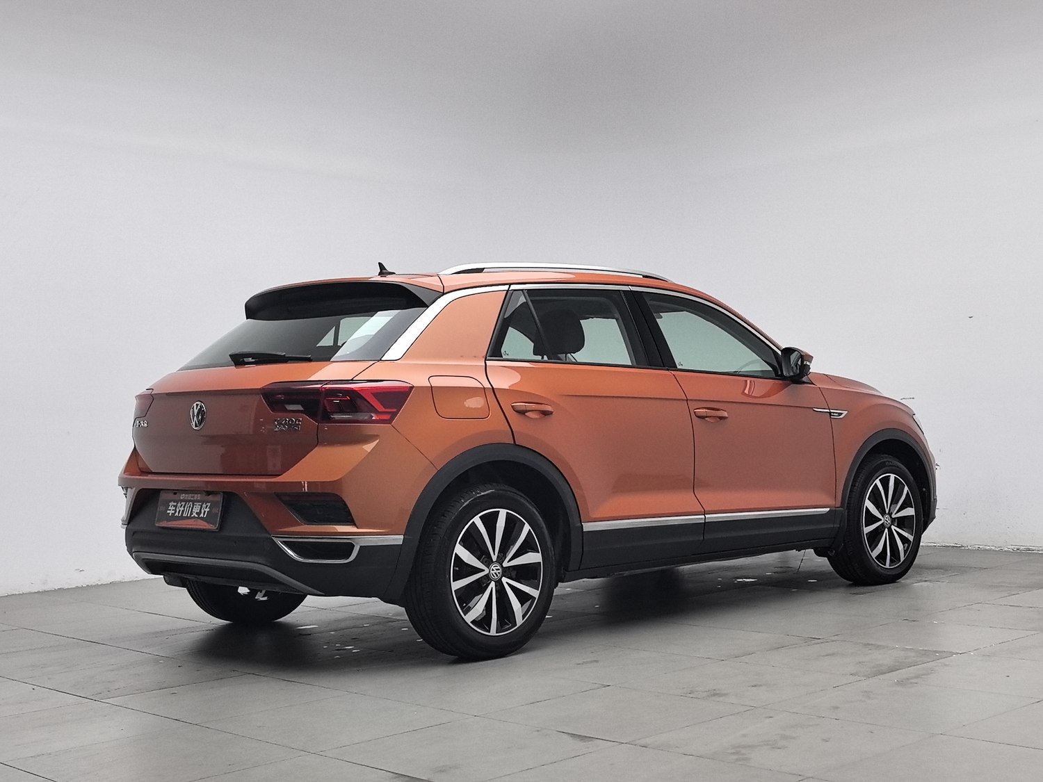 Used Volkswagen T-Roc 2018 1.4 AT