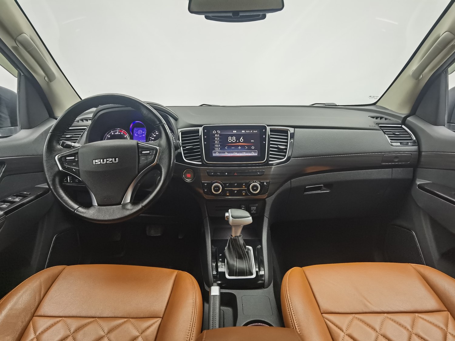 Used Isuzu mu-X 2018 1.9 AT