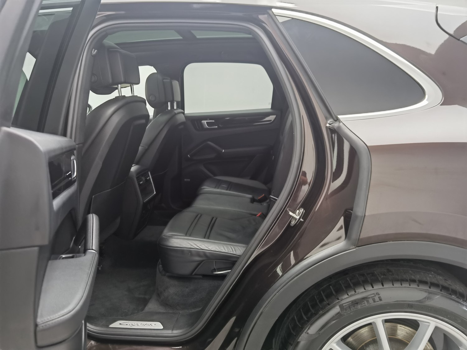 Used Porsche Cayenne 2019 3.0 AT