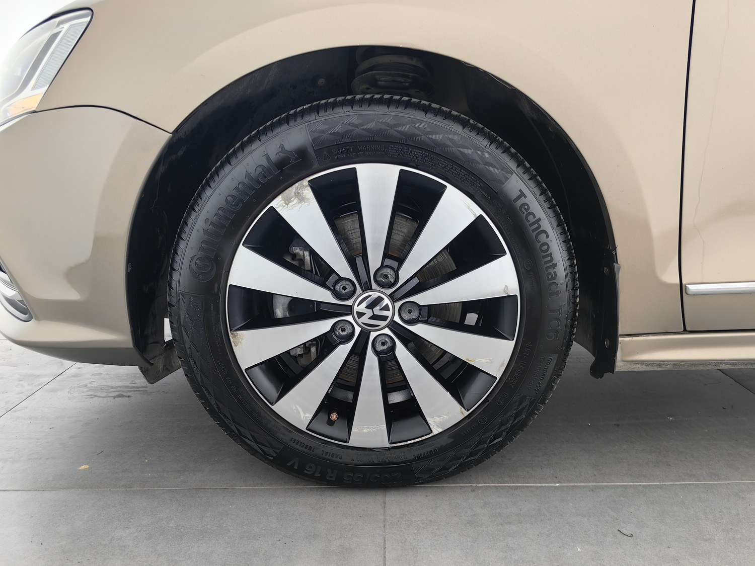 Used Volkswagen Sagitar 2017 1.4 AT