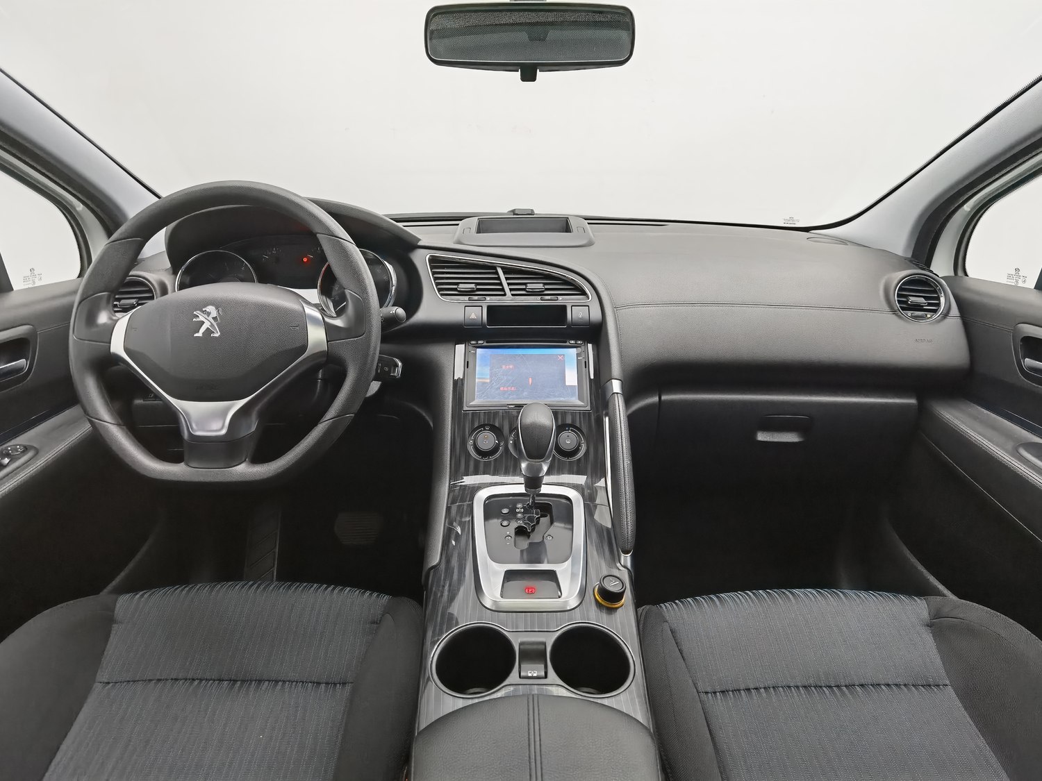 Used Peugeot 3008 2015 2.0 AT