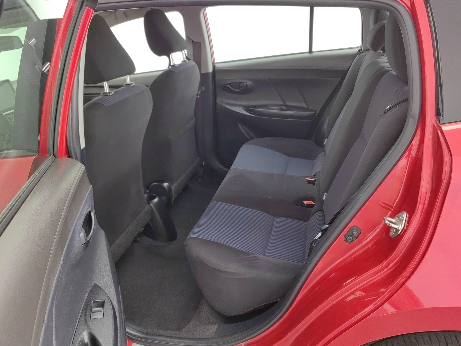 Used Toyota Yaris L 2014 1.5 AT