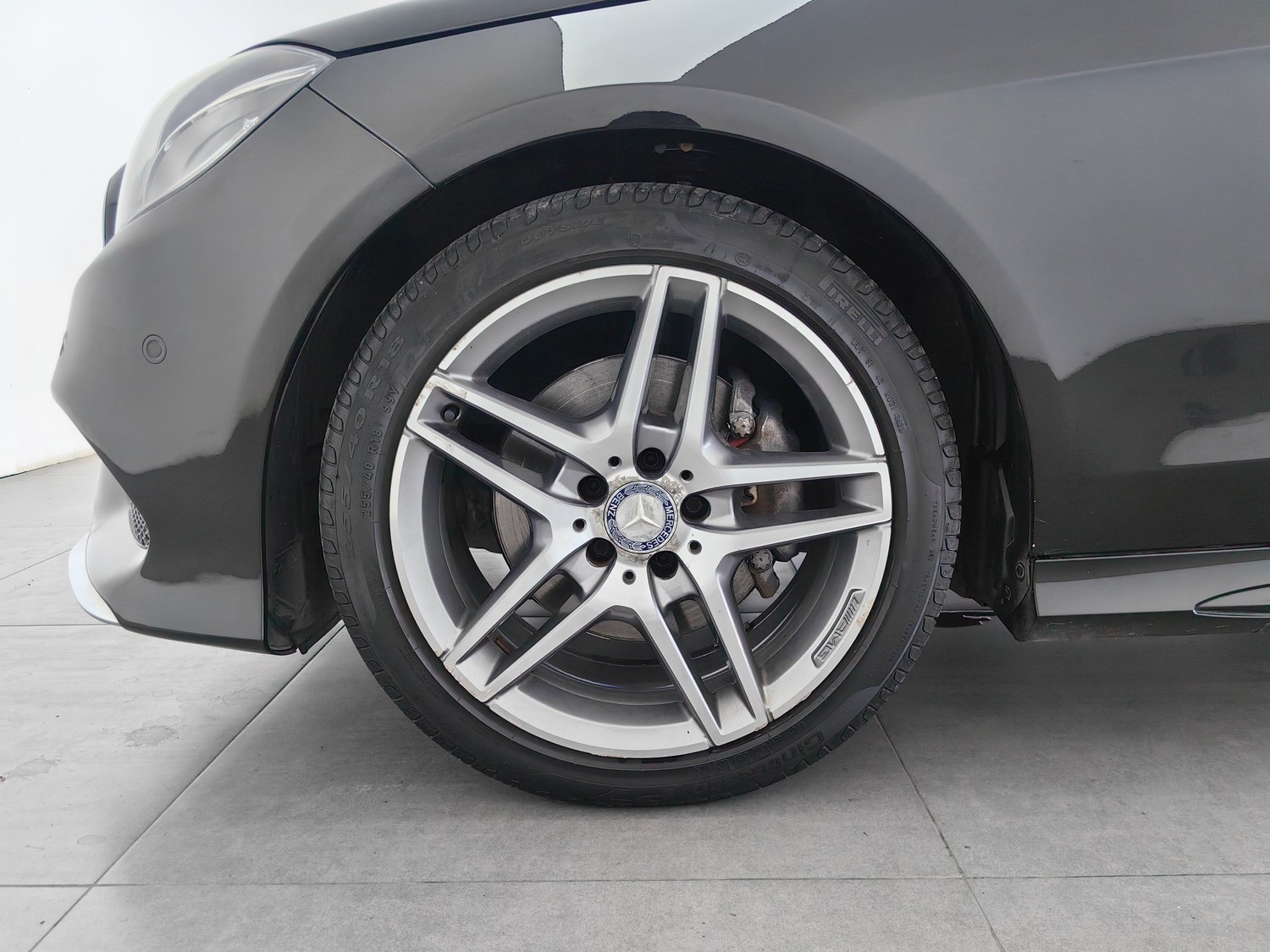 Used Mercedes-Benz E-Class 2015 3.0 AT