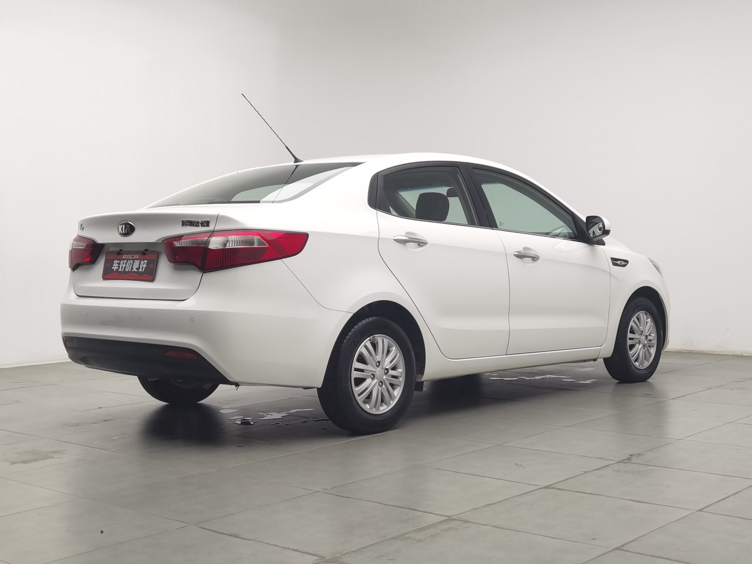 Used Kia K2 2012 1.4 MT