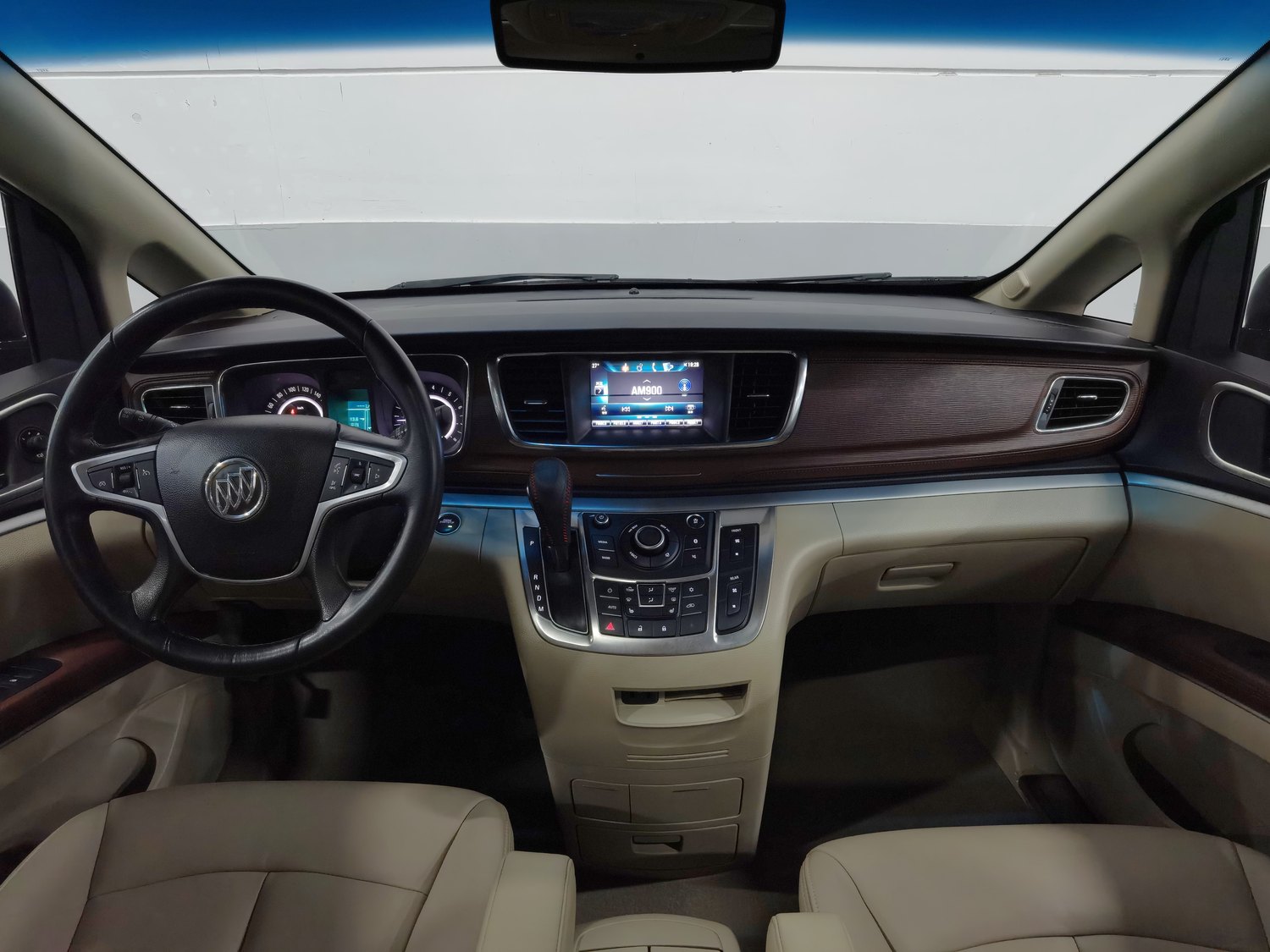 Used Buick GL8 2017 2.5 AT