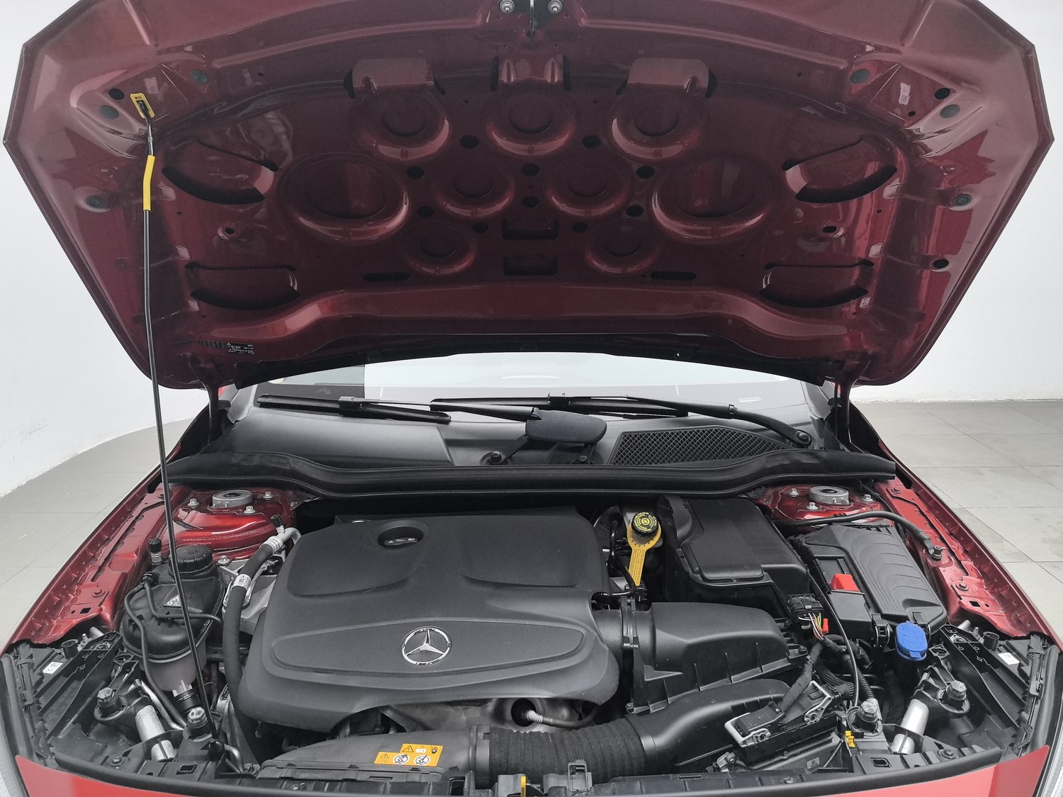 Used Mercedes-Benz GLA 2017 1.6 AT