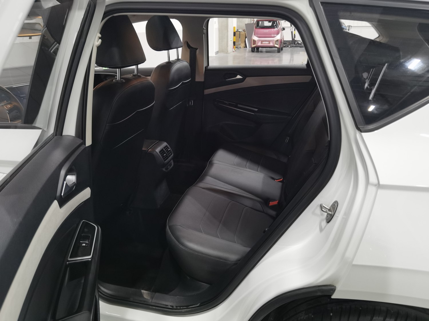 Used Jetta VS5 2024 1.4 AT