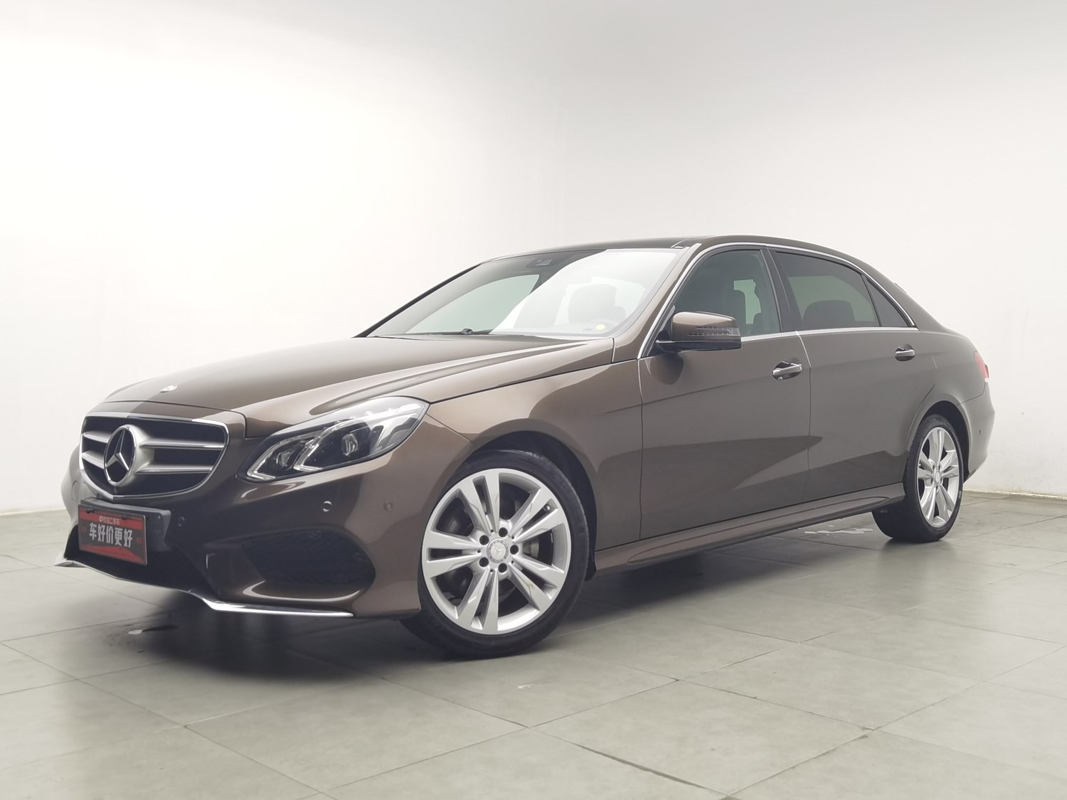 Used Mercedes-Benz E-Class 2014 3.0 AT