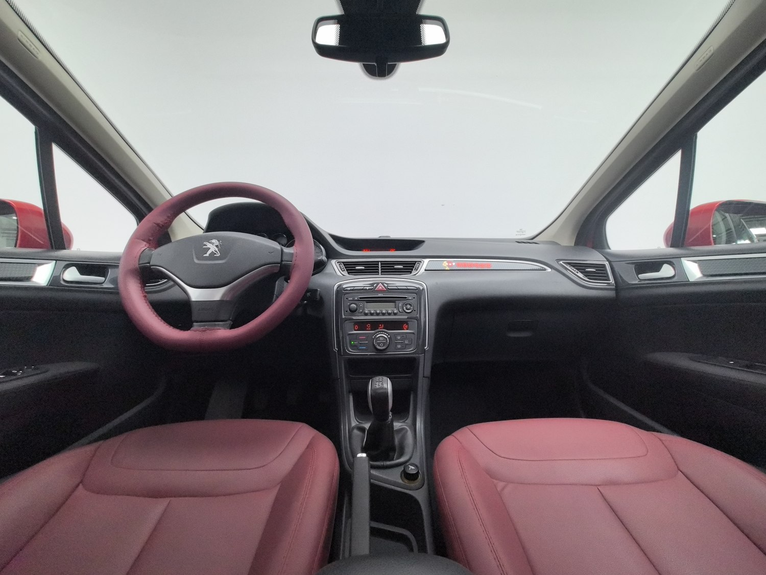 Used Peugeot 308 2013 1.6 MT