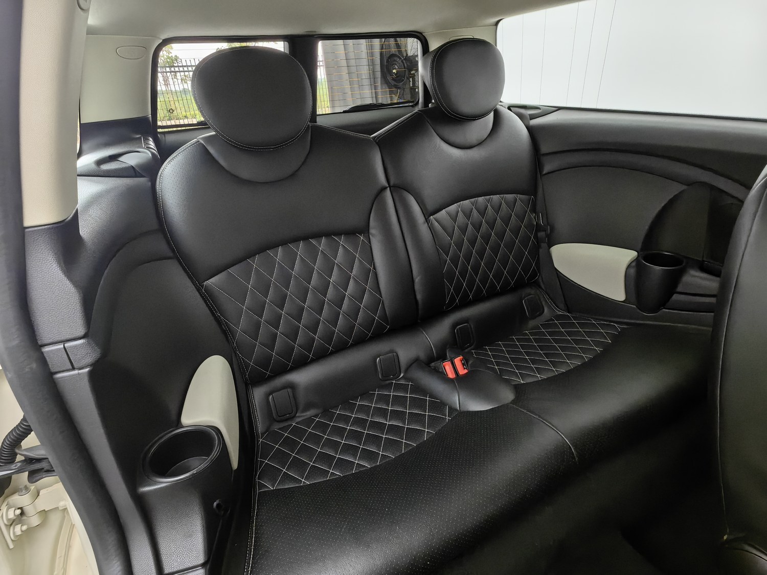 Used MINI Clubman 2011 1.6 AT