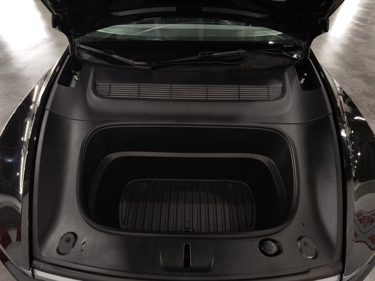 Used Tesla Model Y L 2025