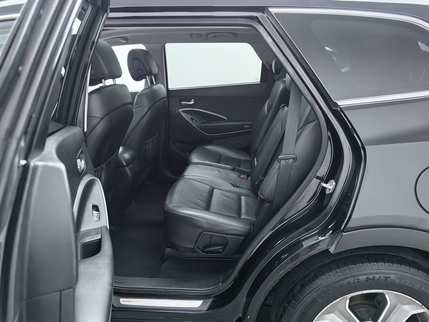 Used Hyundai Grand Santa Fe 2013 3.0 AT