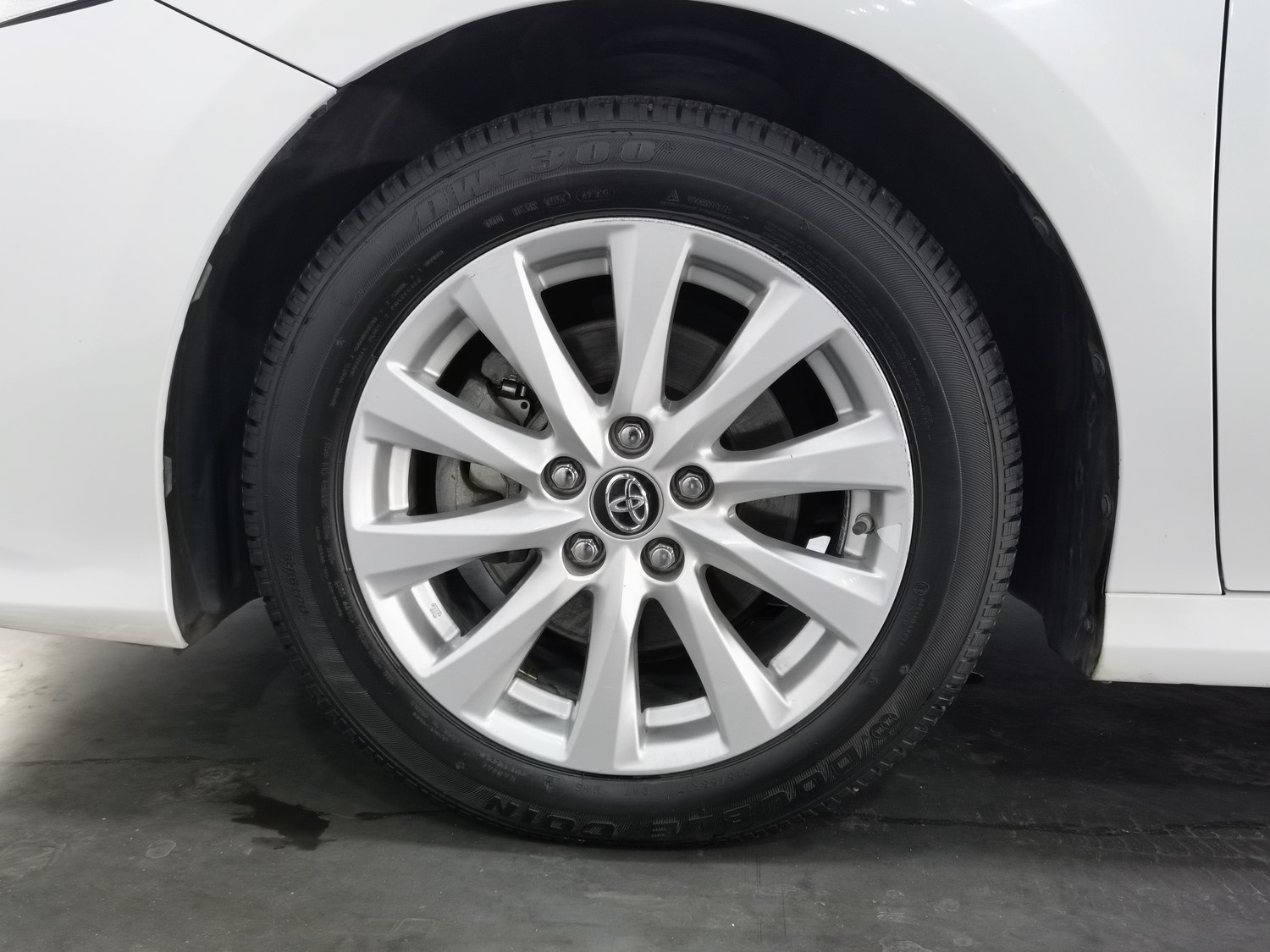 Used Toyota Camry 2019 2.0 AT