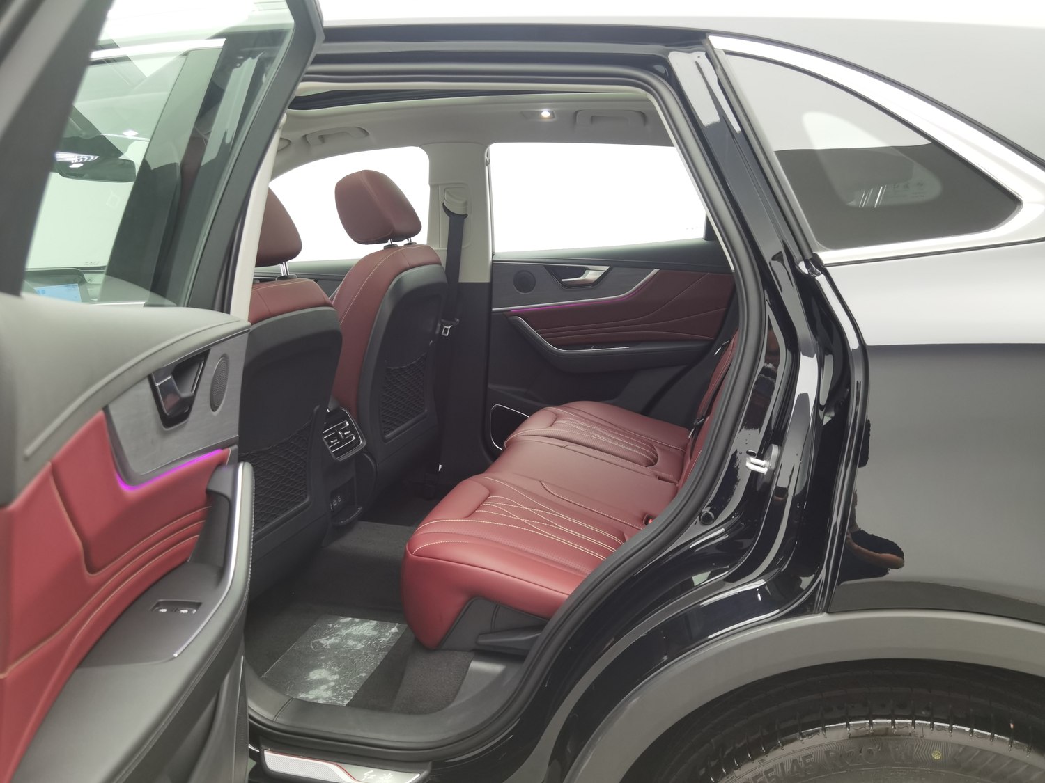 Used Hongqi HS5 2026 2.0 AT