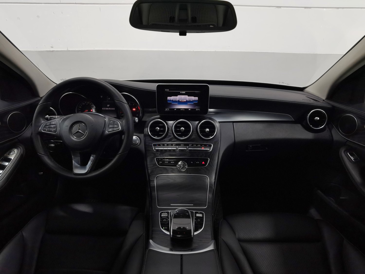 Used Mercedes-Benz C-Class 2018 2.0 AT