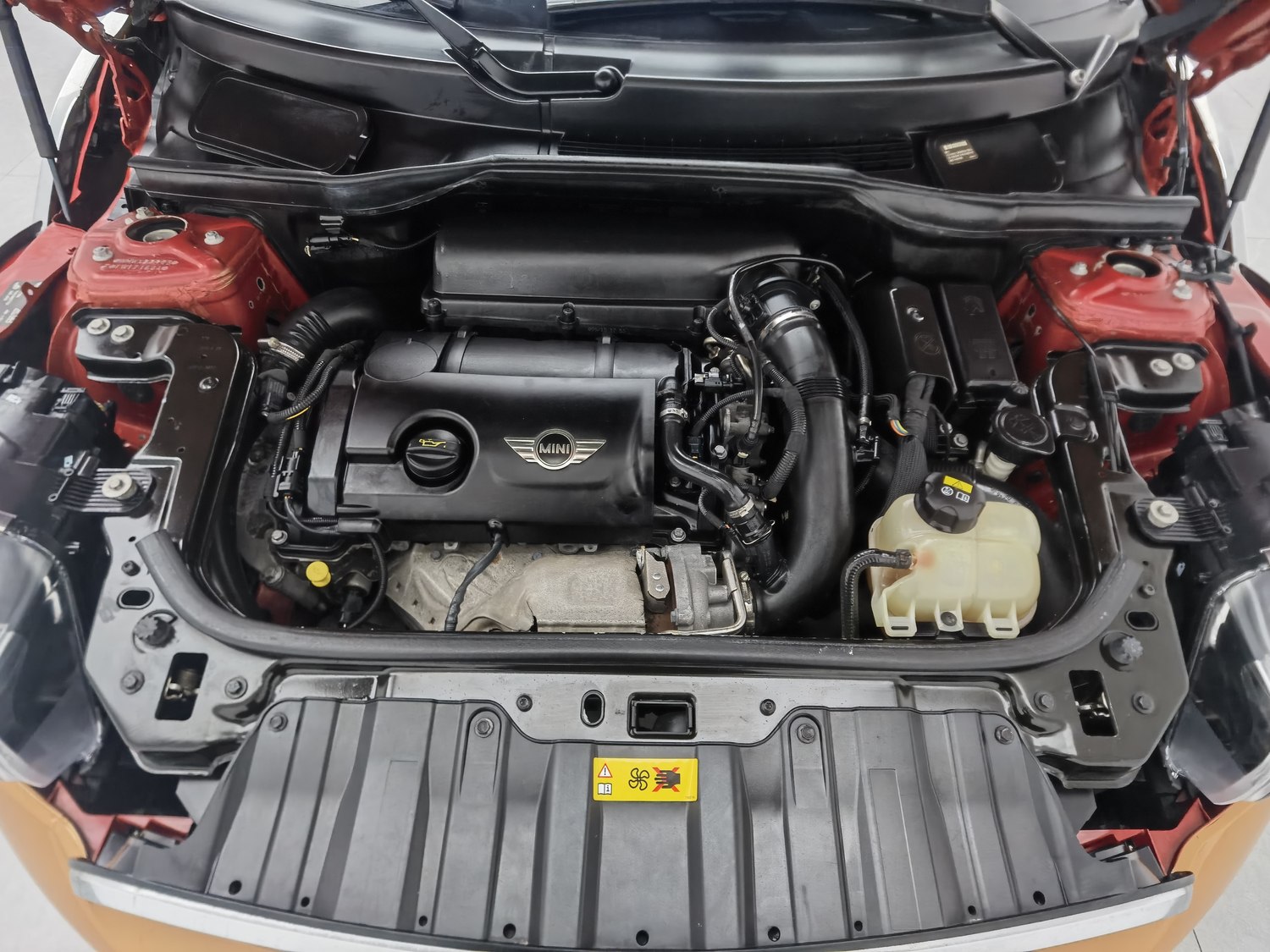 Used MINI Countryman 2014 1.6 AT