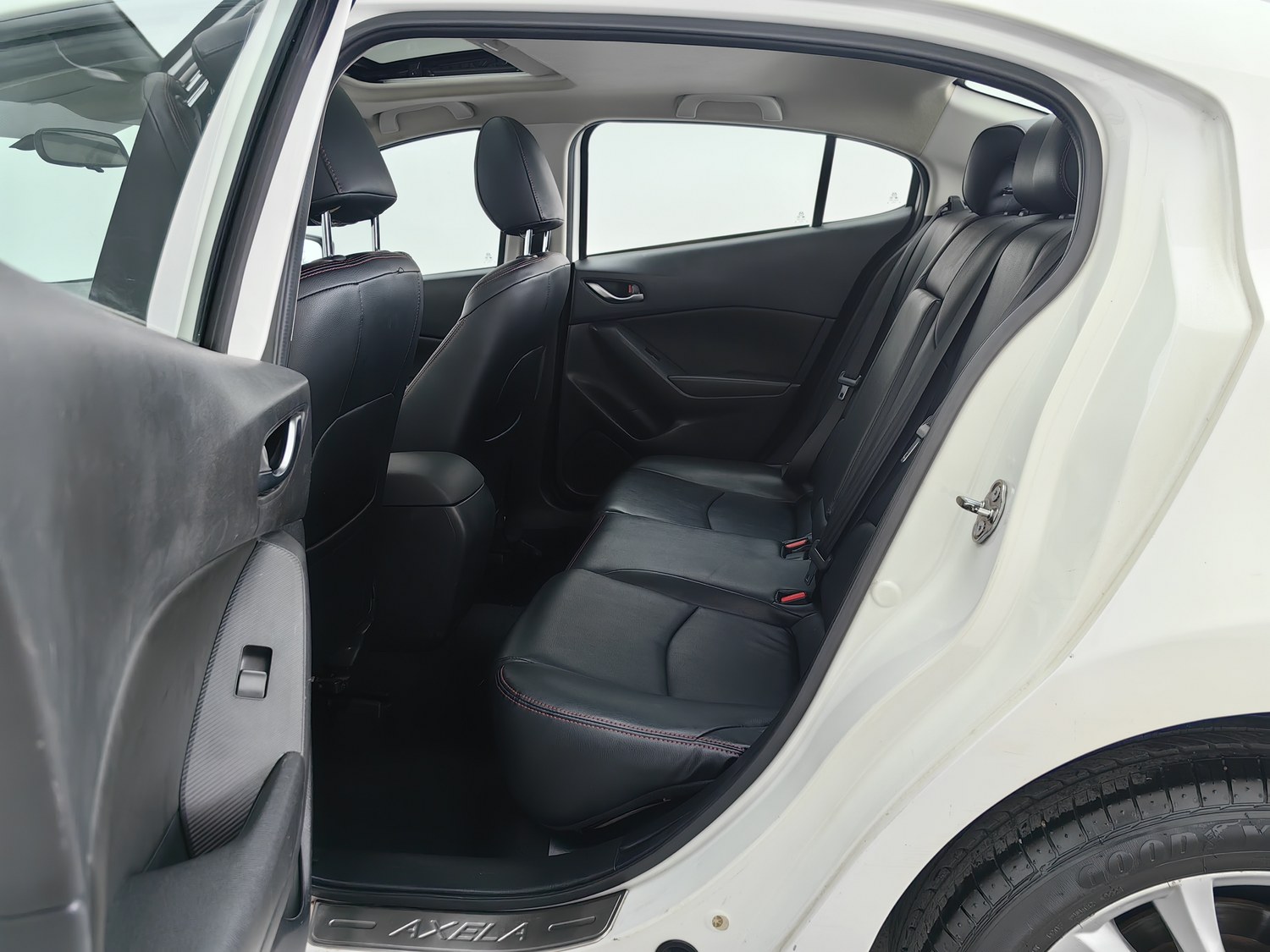 Used Mazda Axela 2016 1.5 AT