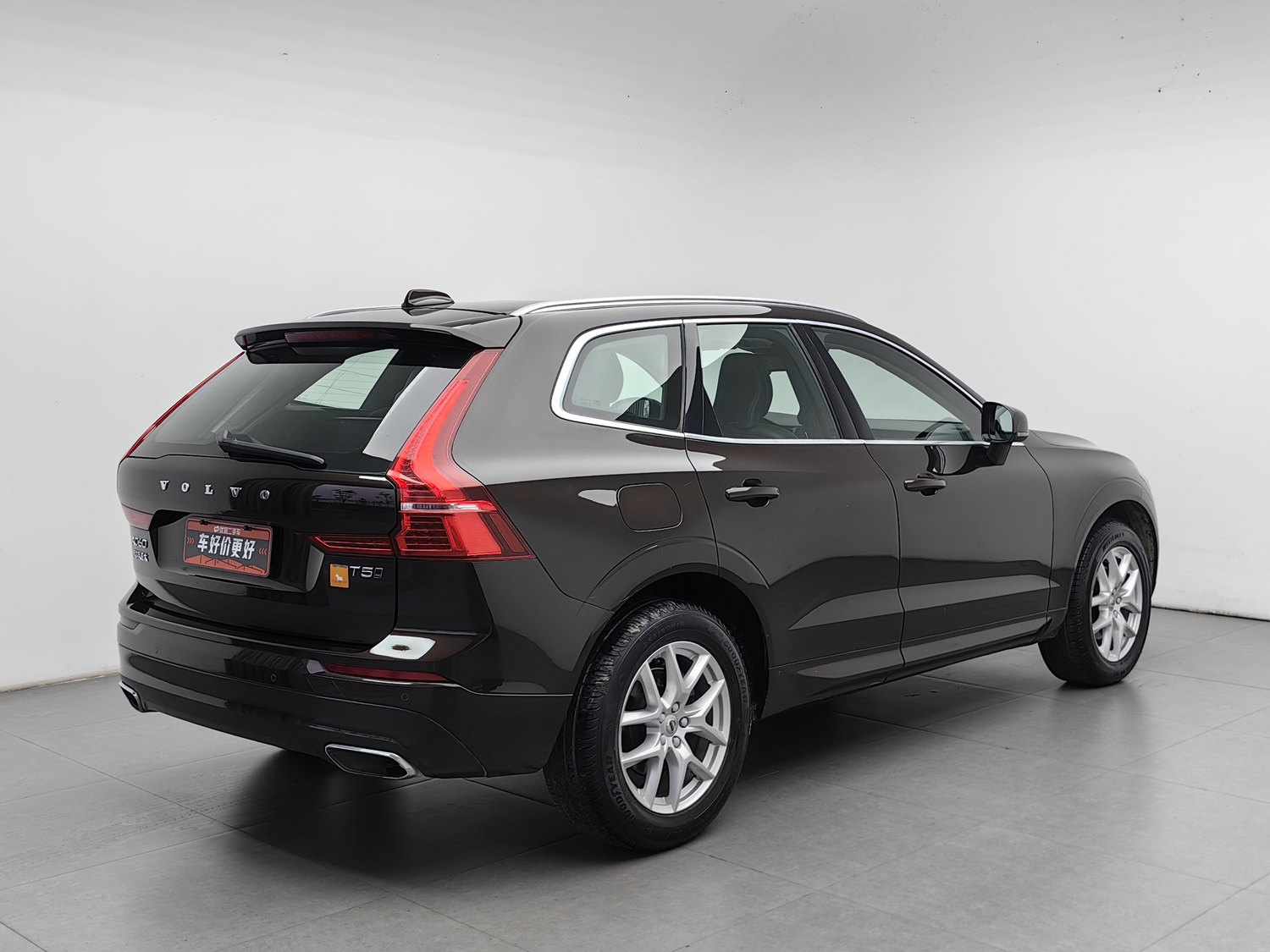 Used Volvo XC60 2019 2.0 AT