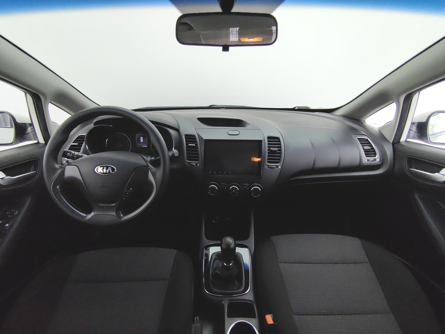 Used Kia K3 2016 1.6 MT