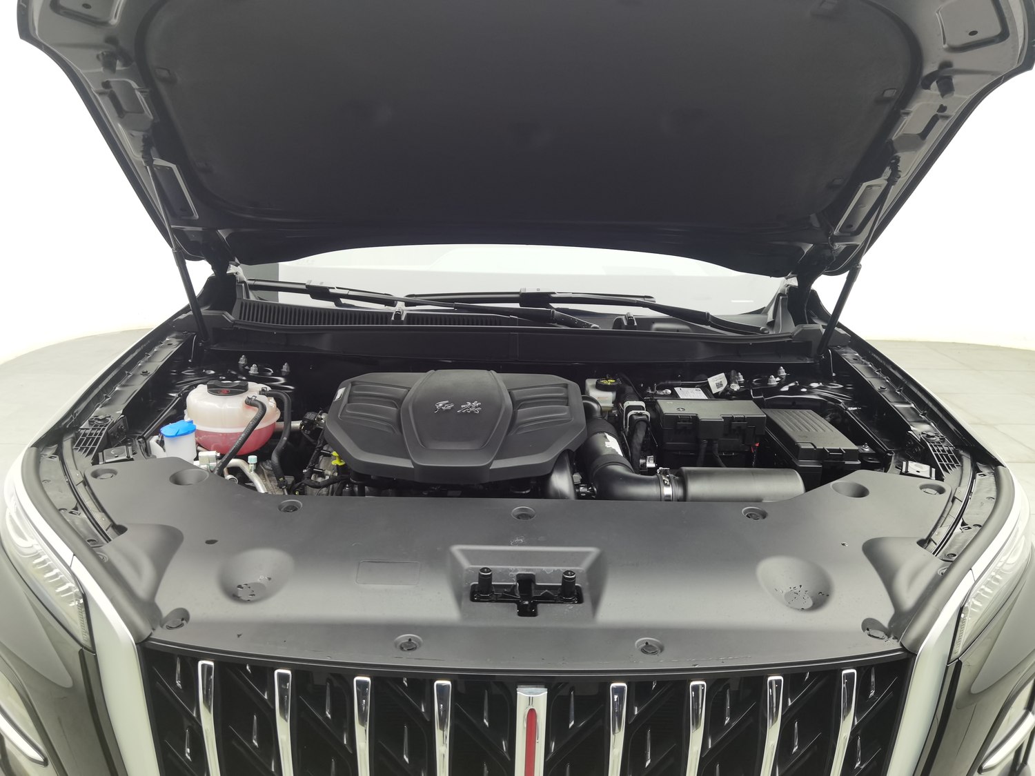 Used Hongqi HS5 2026 2.0 AT