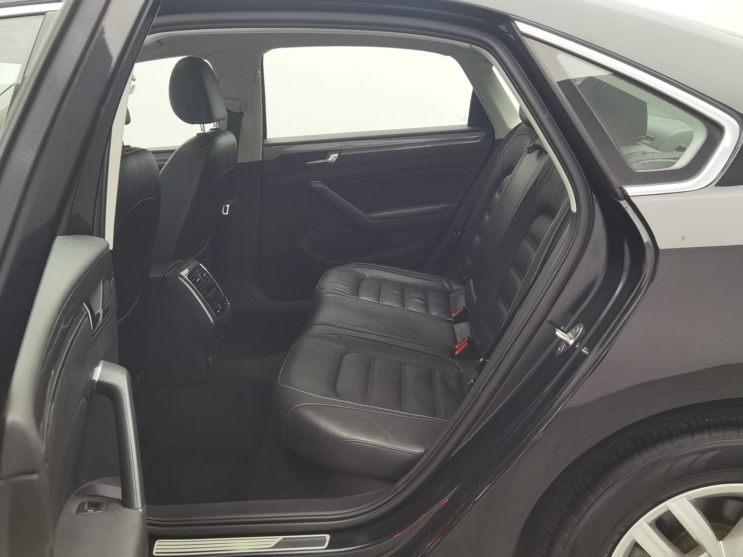 Used Volkswagen Passat 2016 1.8 AT