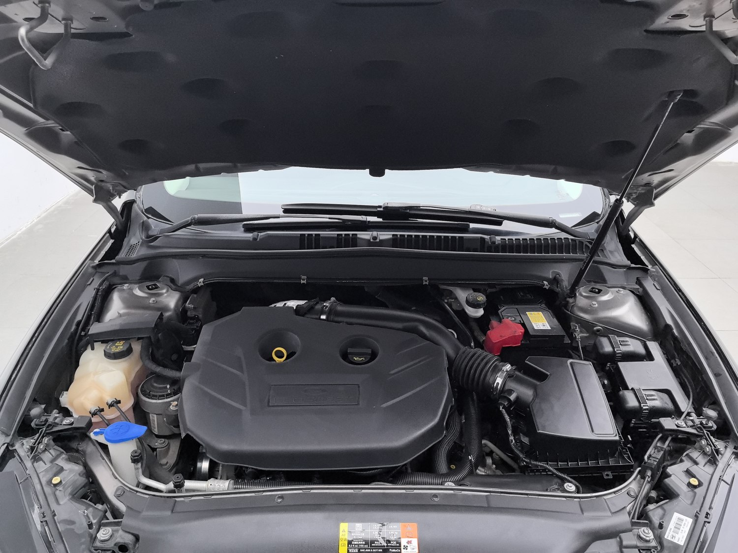 Used Ford Mondeo 2013 2.0 AT