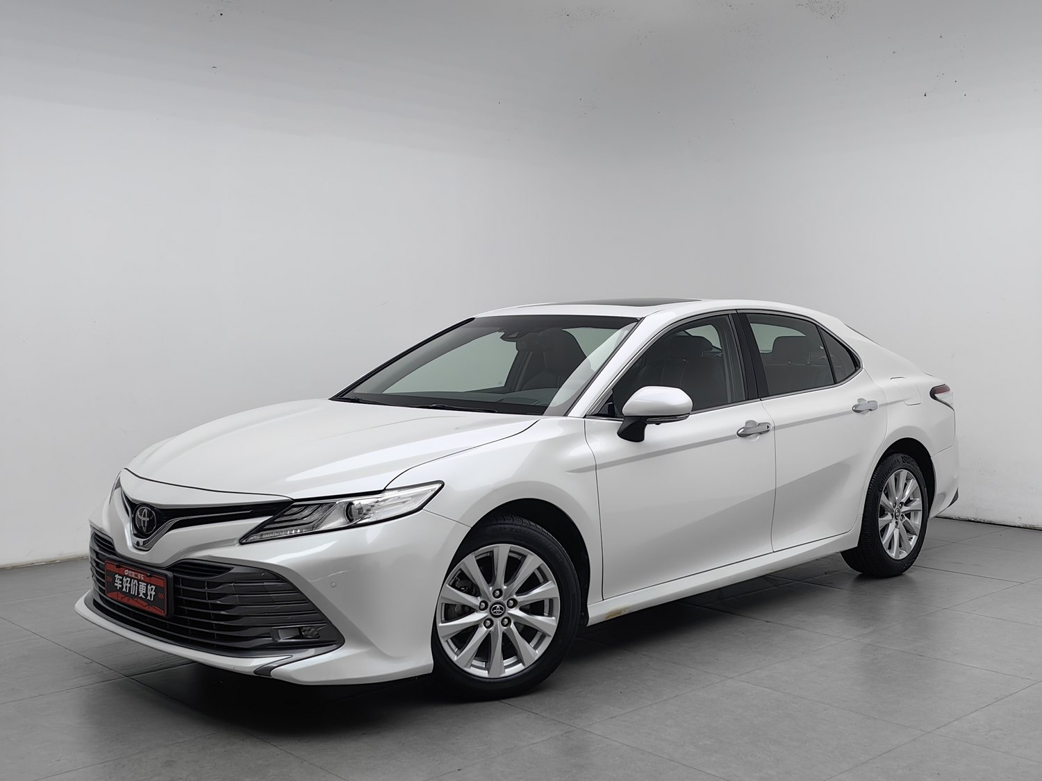Used Toyota Camry 2019 2.0 AT