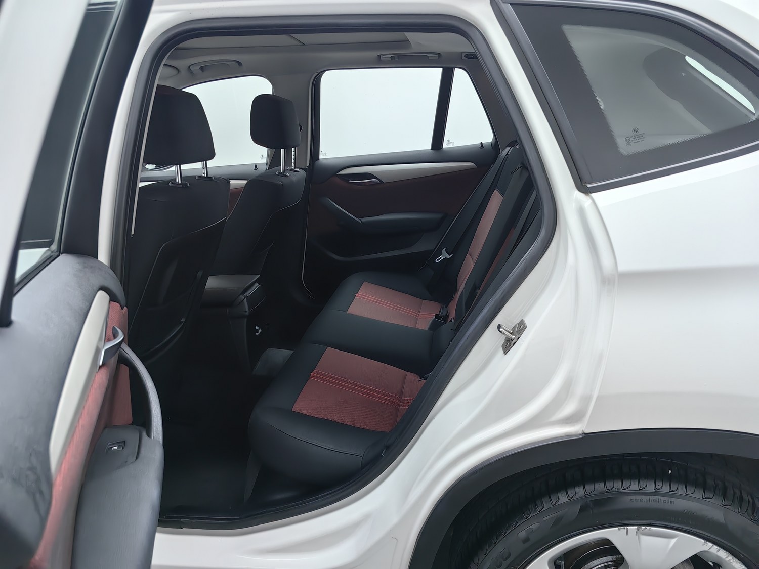 Used BMW X1 2012 2.0 AT