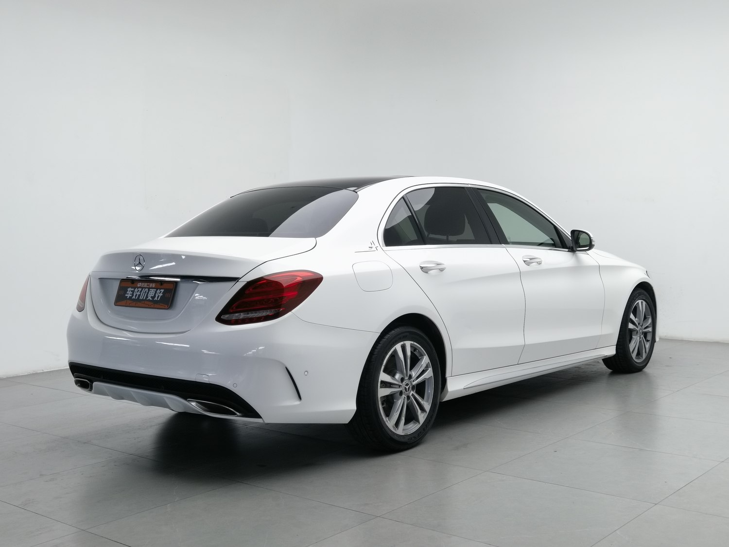 Used Mercedes-Benz C-Class 2018 2.0 AT