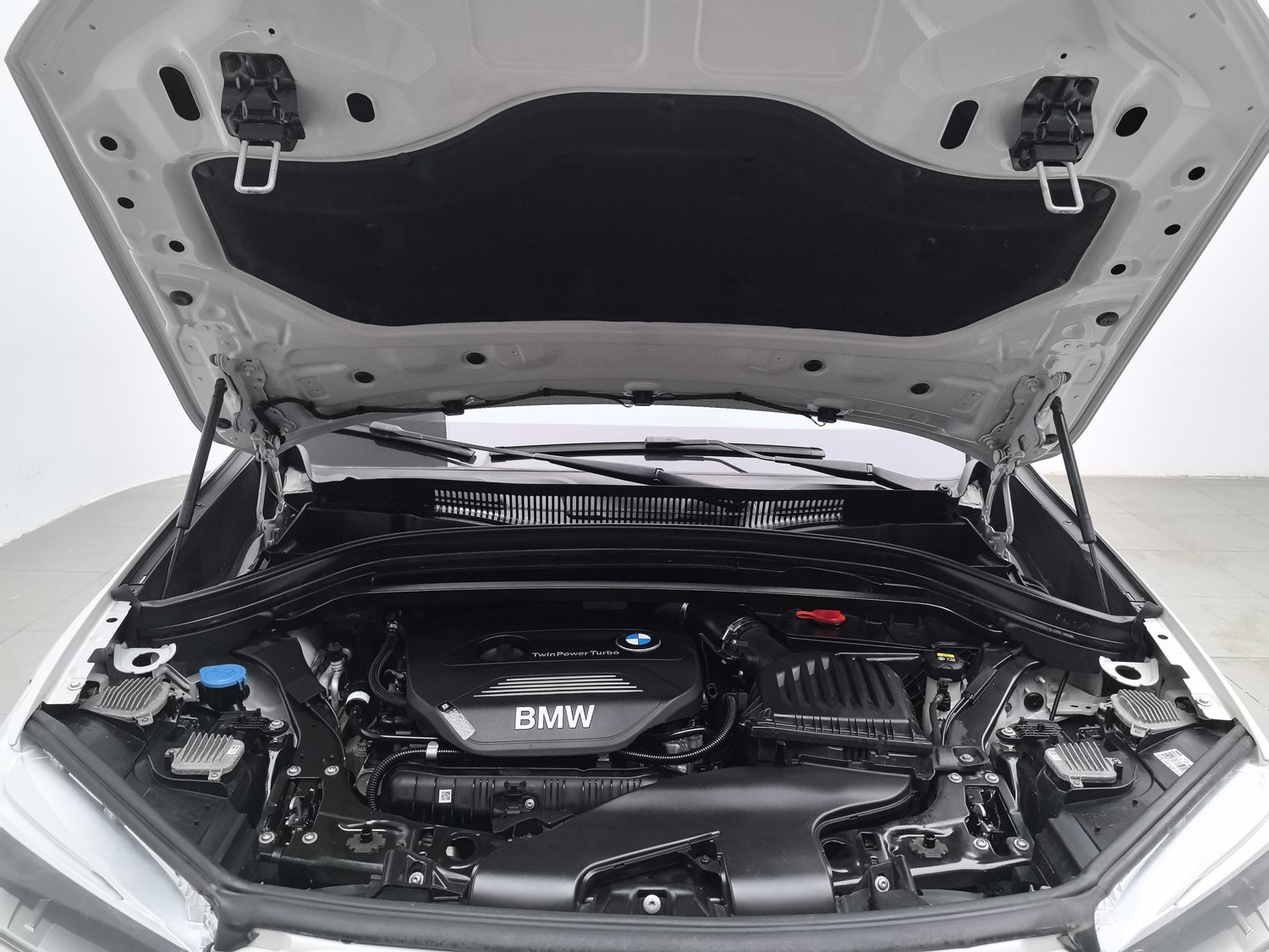 Used BMW X1 2018 2.0 AT